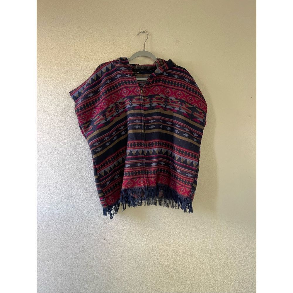 Womens copper key wool like Aztec southwestern print poncho‎ full zip